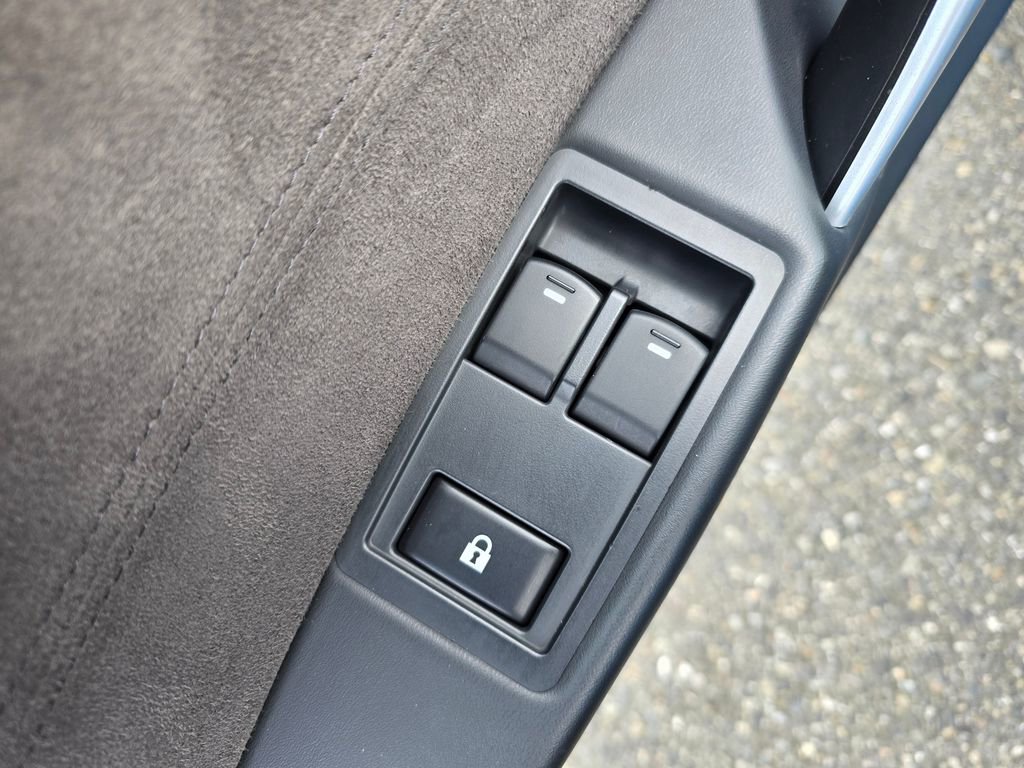 Used 2008 Tesla Roadster image 20