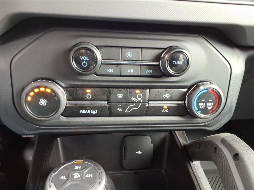 Used 2024 Ford Bronco Big Bend image 20