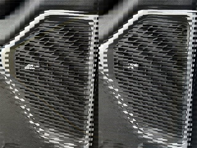 Used 2024 Jeep Wagoneer L Series II image 23