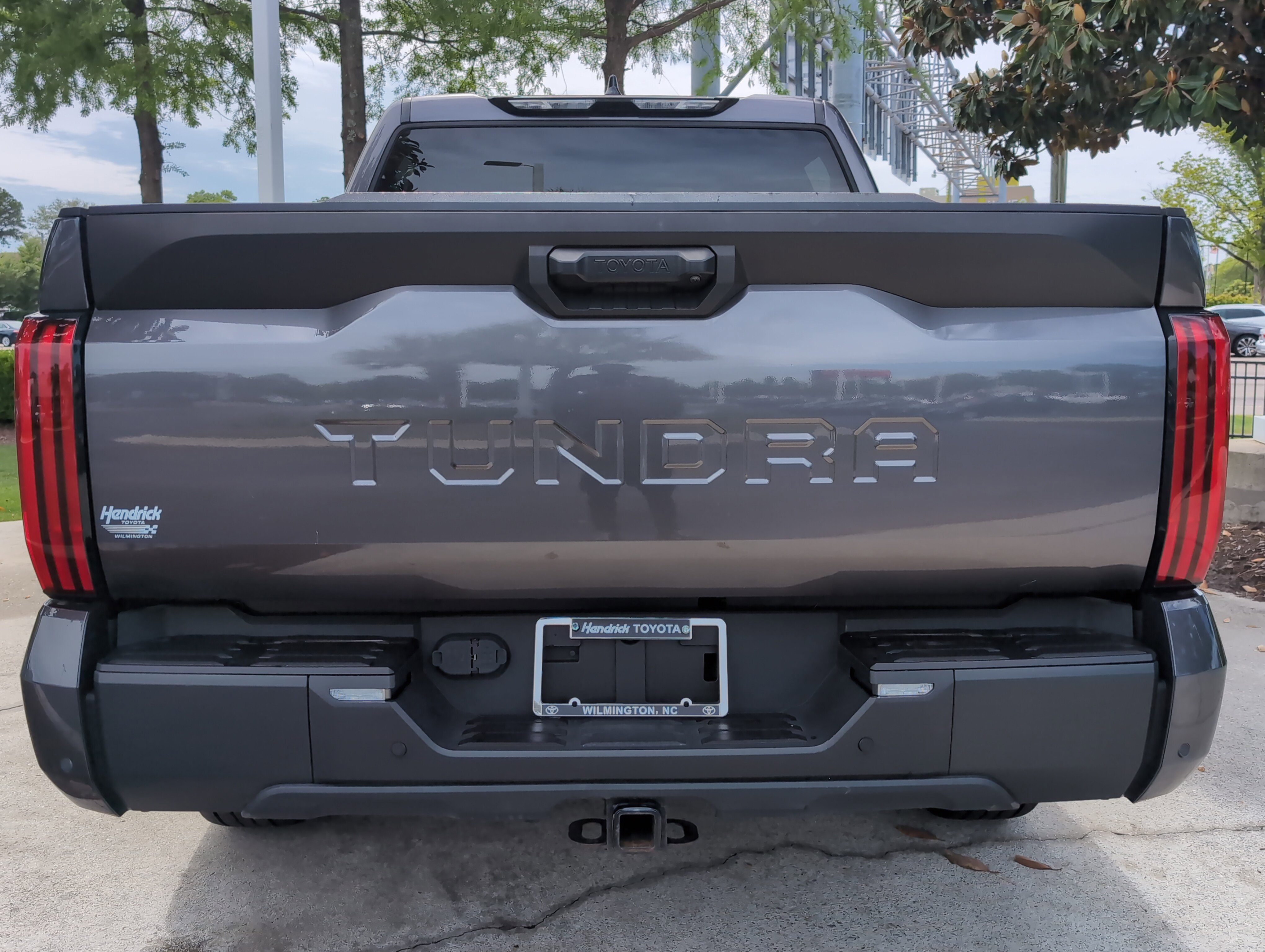 Certified 2022 Toyota Tundra SR5 w/ Convenience Package RWD image 9
