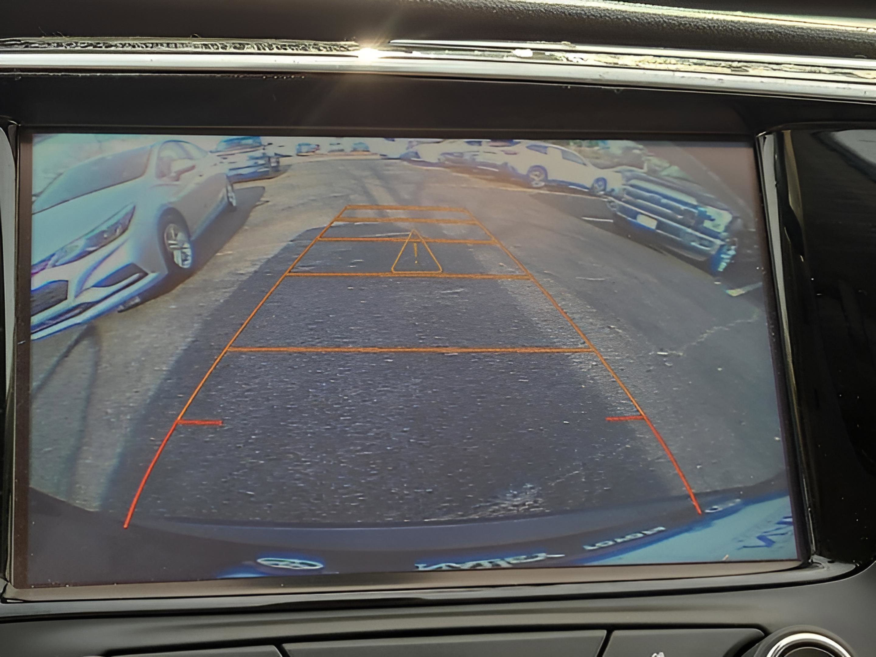 Used 2017 Buick Envision Essence image 18