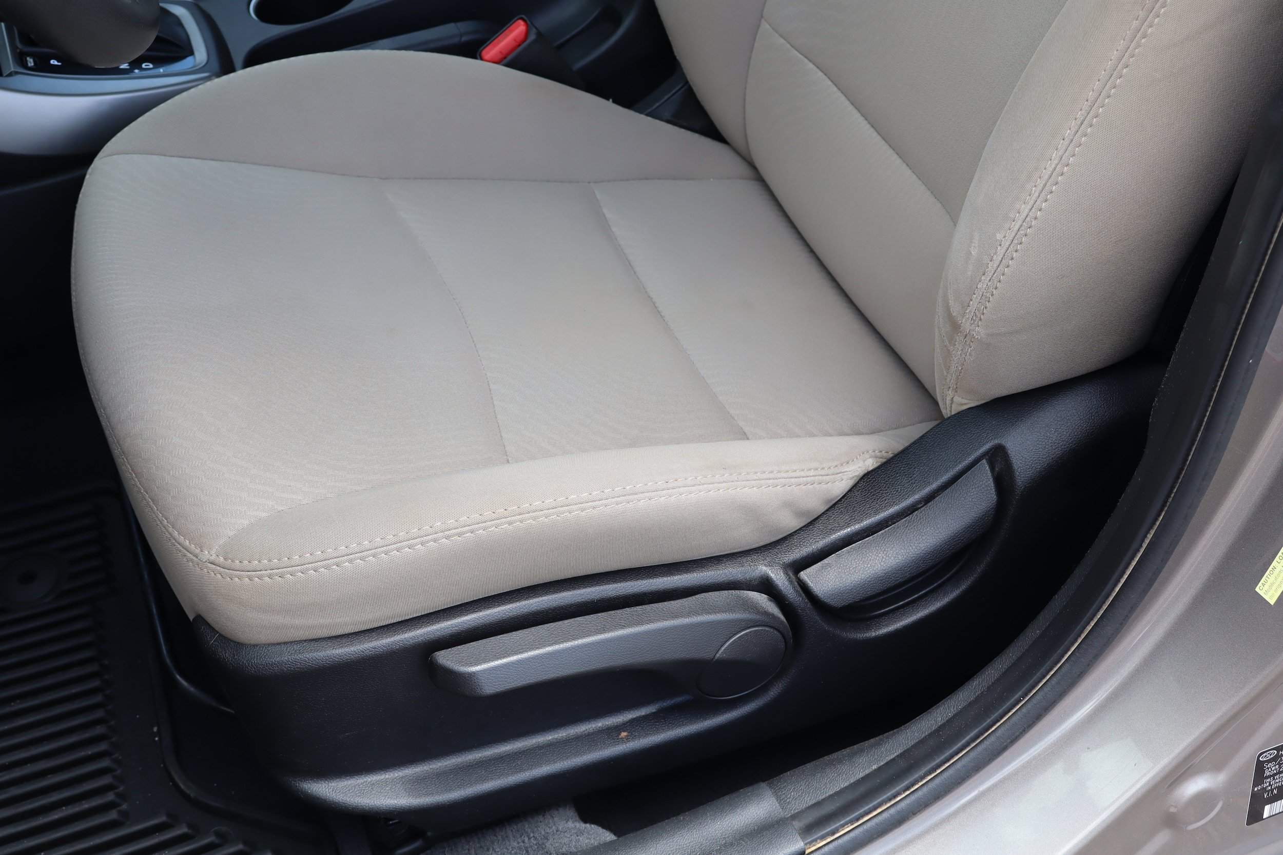 Used 2016 Hyundai Elantra SE FWD image 14