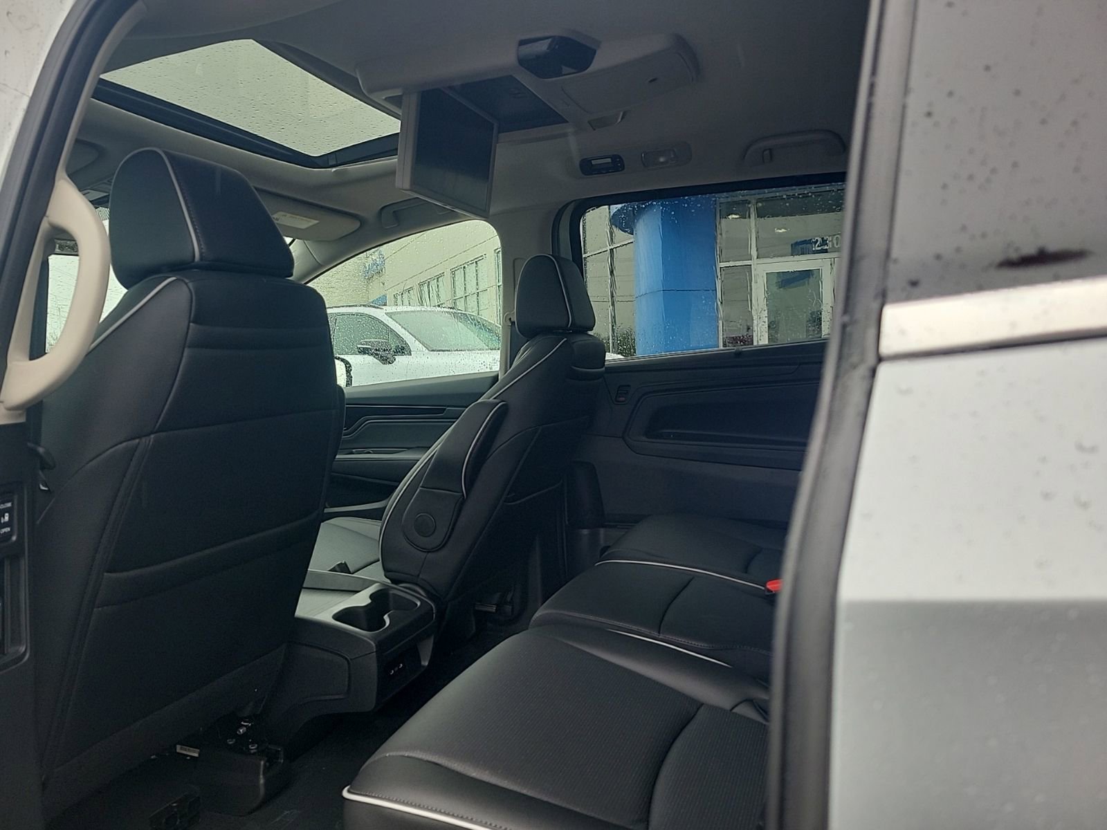 New 2026 Honda Odyssey Elite image 14