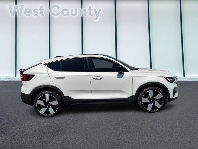 Used 2023 Volvo C40 P8 Recharge Ultimate AWD/4WD image 2