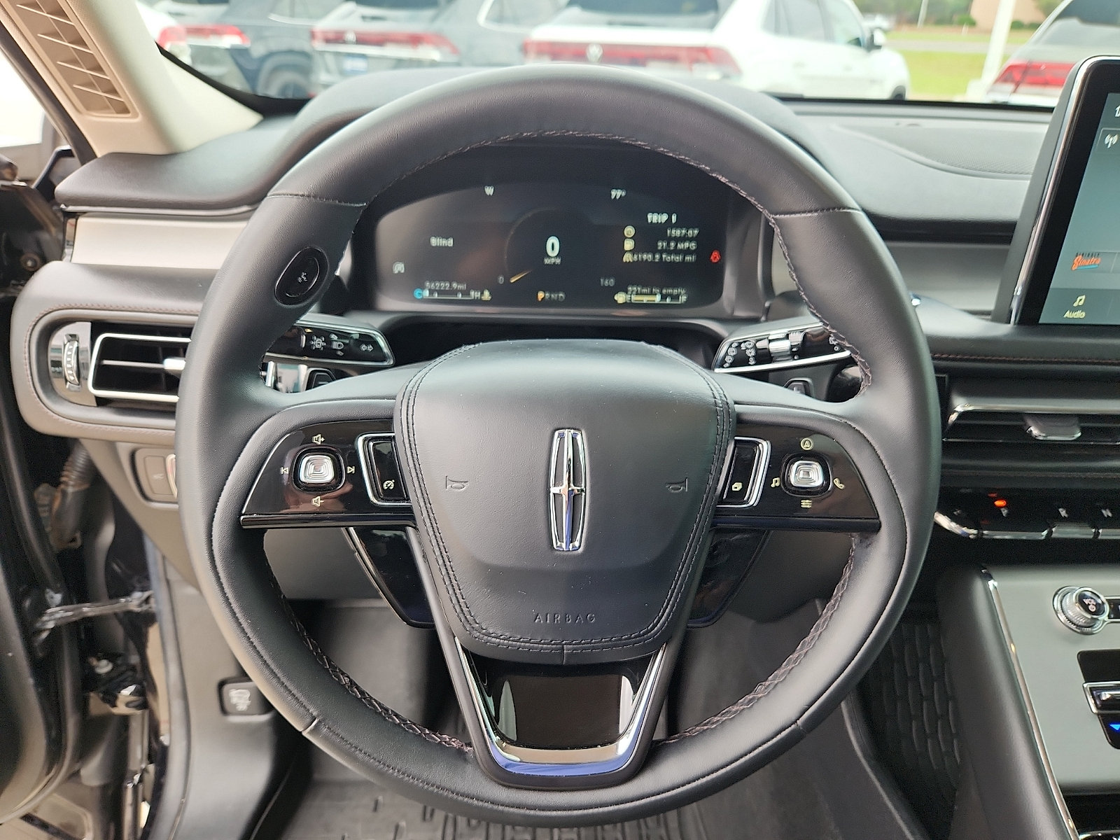 Used 2023 Lincoln Aviator 2WD w/ Premium Package image 16