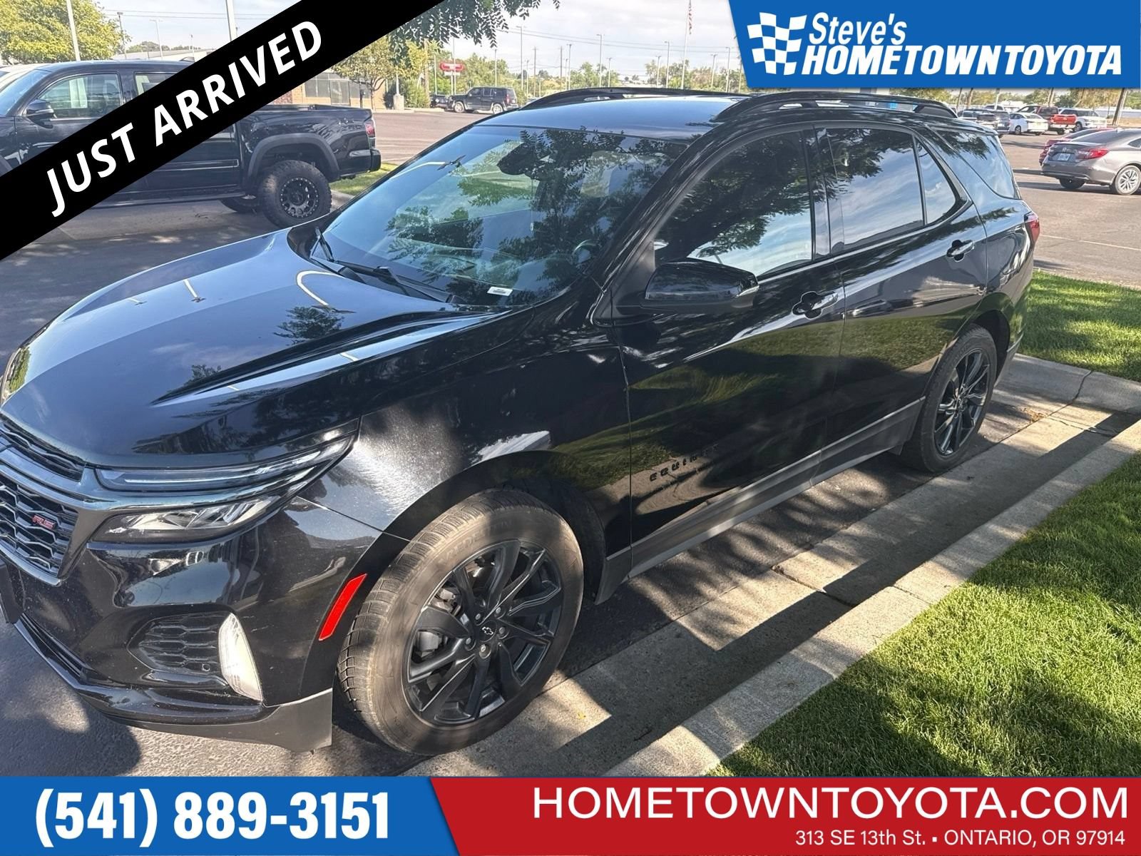 Used 2022 Chevrolet Equinox RS w/ RS Leather Package FWD image 1