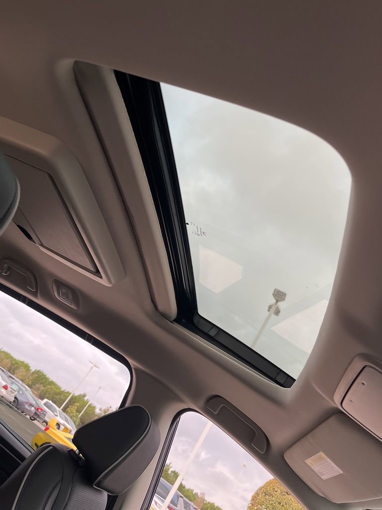 Certified 2026 Honda Odyssey Elite image 32