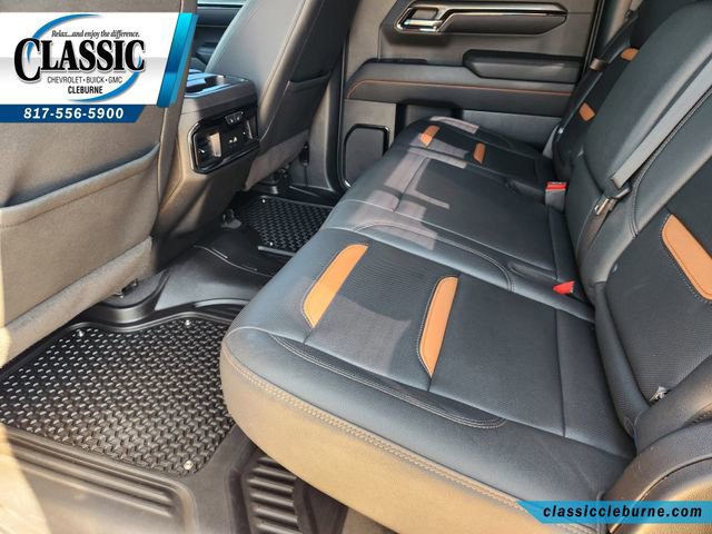 Used 2023 GMC Sierra 1500 AT4 w/ AT4 Premium Package AWD/4WD image 29
