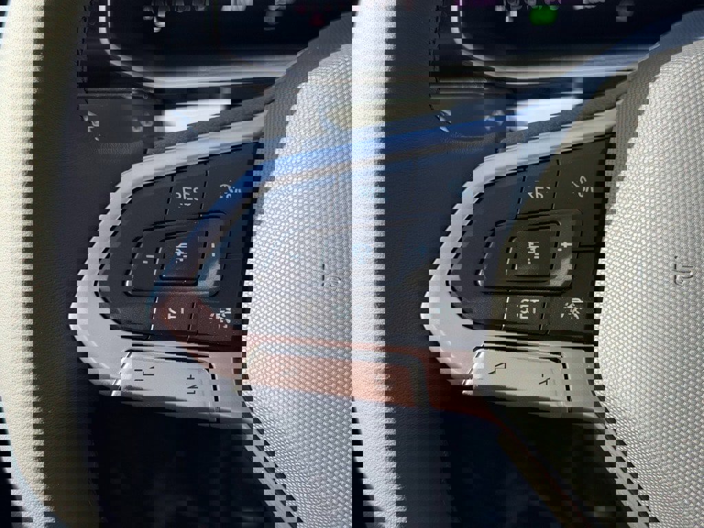 New 2025 Volkswagen Jetta SE image 25