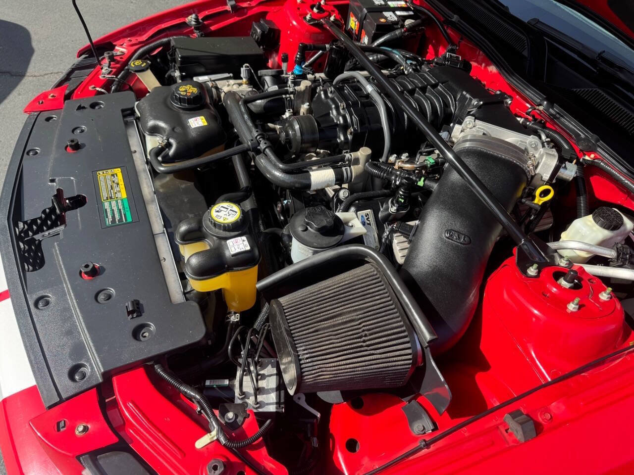Used 2009 Ford Mustang Shelby GT500 RWD image 14
