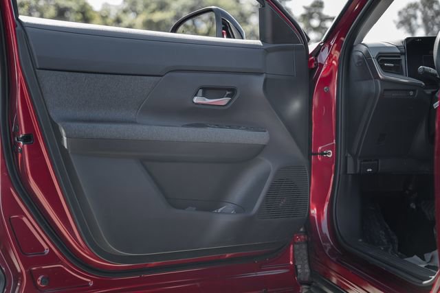 New 2026 Nissan Kicks SV image 32