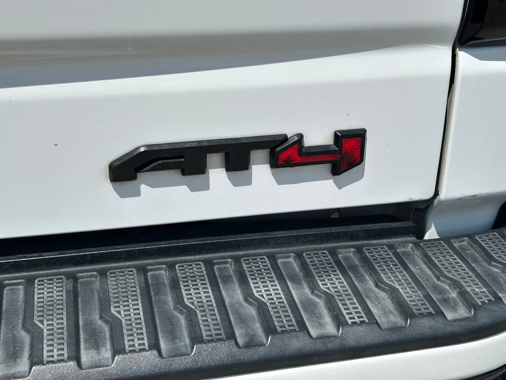 Used 2020 GMC Sierra 1500 AT4 w/ AT4 Premium Package AWD/4WD image 13