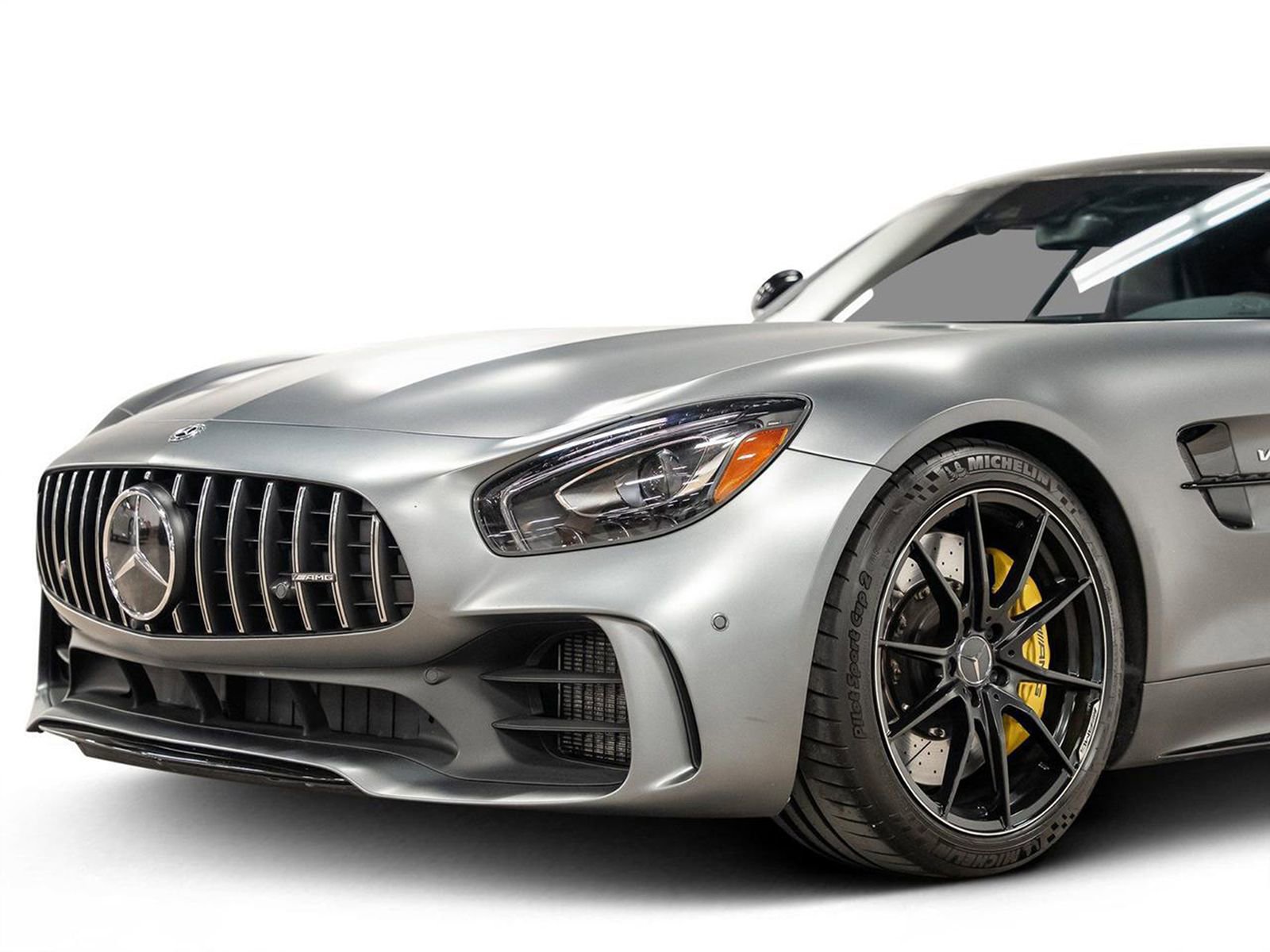 Used 2019 Mercedes-Benz AMG GT R image 15