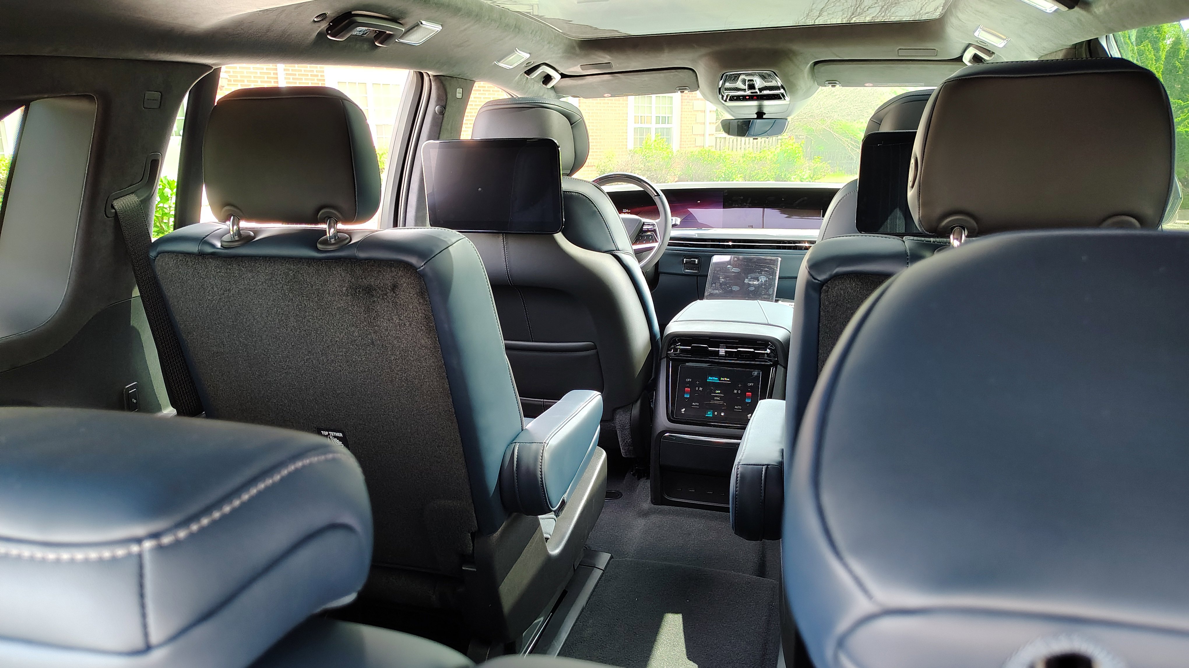 New 2025 Cadillac Escalade IQ Luxury 2 image 42