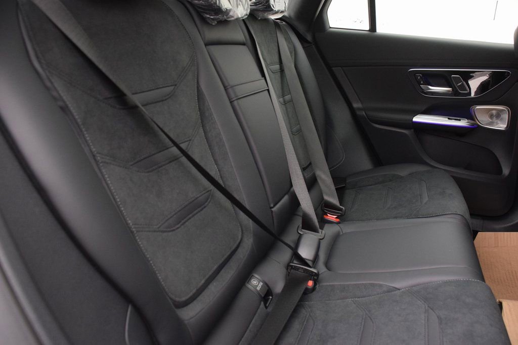 New 2025 Mercedes-Benz GLC 63 AMG S image 18