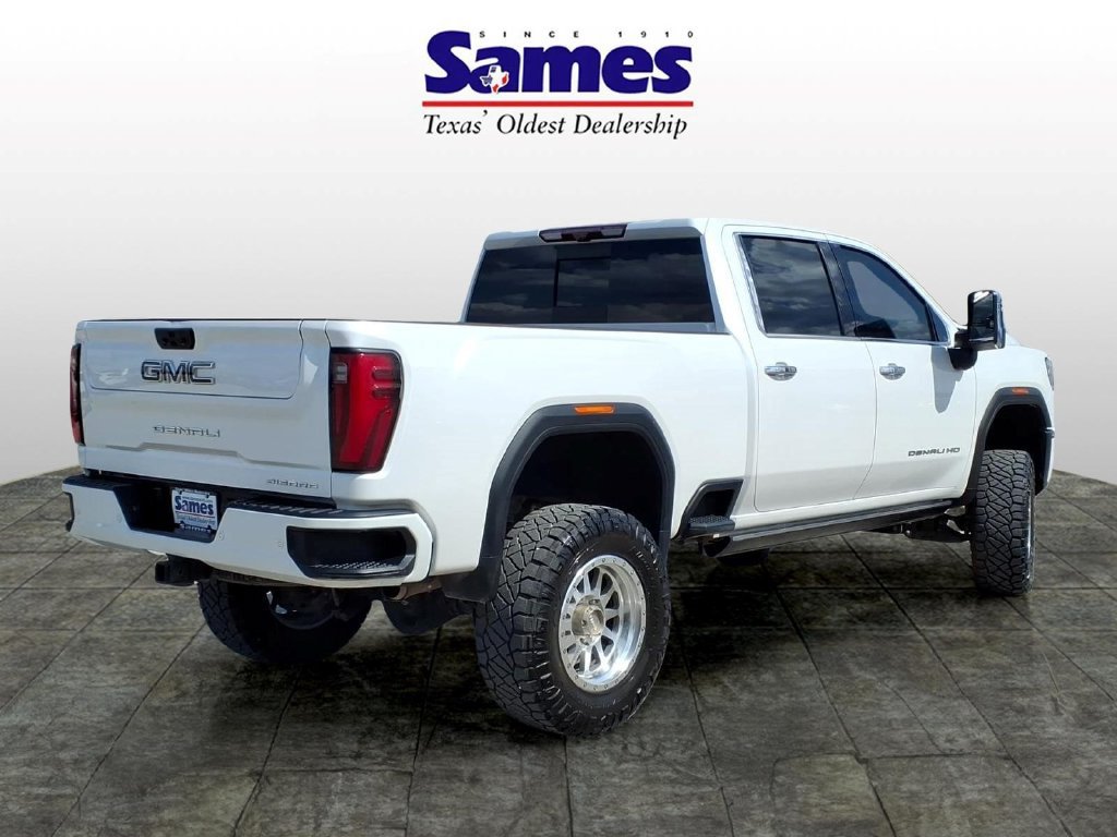 Used 2024 GMC Sierra 2500 Denali Ultimate w/ Snow Plow Prep/Camper Package AWD/4WD image 3
