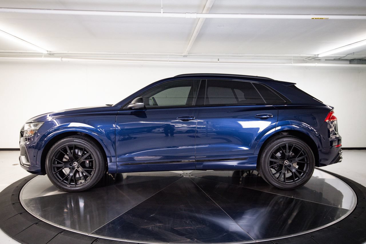 Used 2021 Audi SQ8 Prestige AWD/4WD image 2