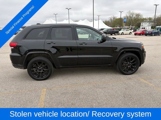 Used 2020 Jeep Grand Cherokee Altitude AWD/4WD image 8
