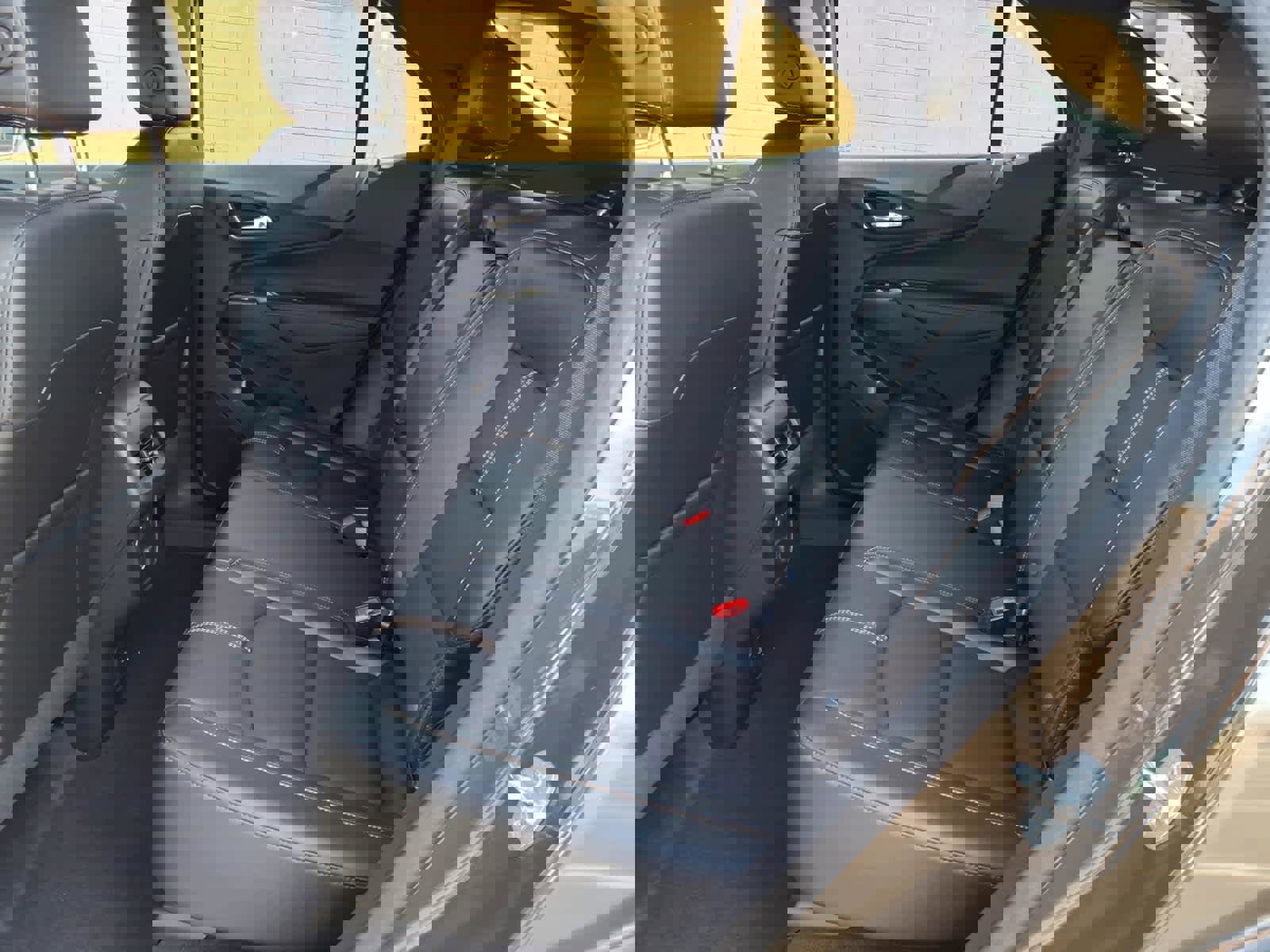 Used 2024 Chevrolet Equinox Premier image 29