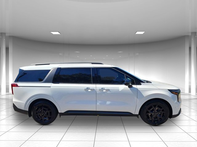 New 2026 Kia Carnival SX image 2