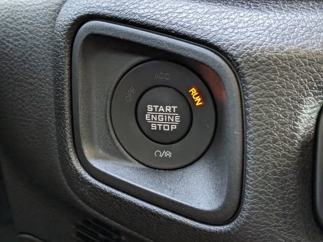 Used 2024 Jeep Wrangler Sport S image 28