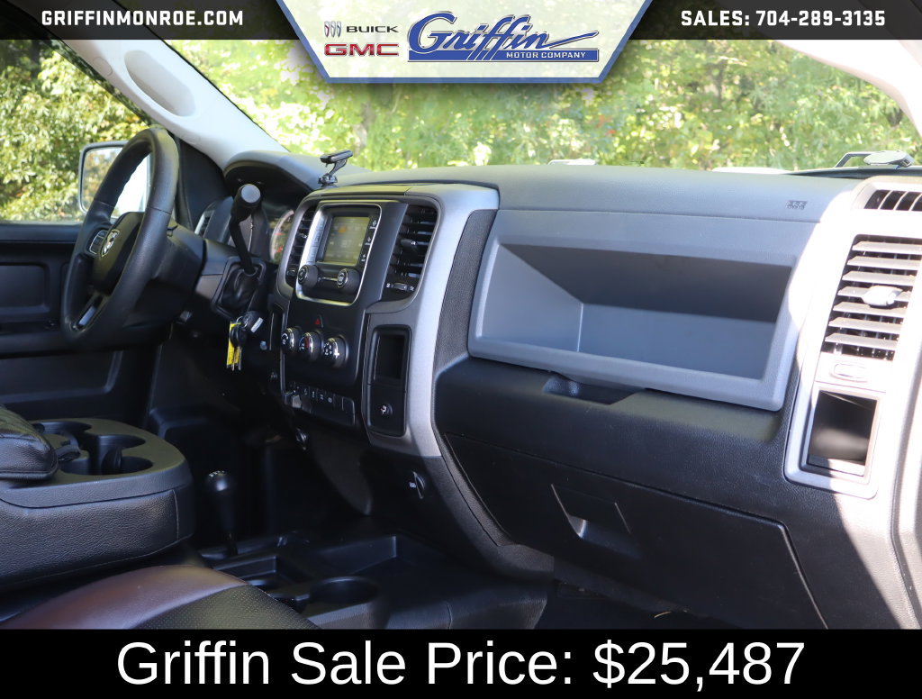 Used 2018 RAM 2500 Tradesman w/ Chrome Appearance Group AWD/4WD image 44