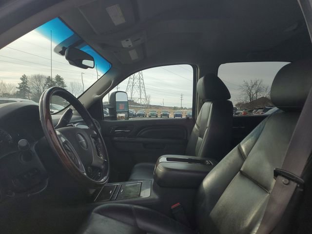 Used 2012 GMC Sierra 3500 Denali w/ Snow Plow Prep Package AWD/4WD image 11