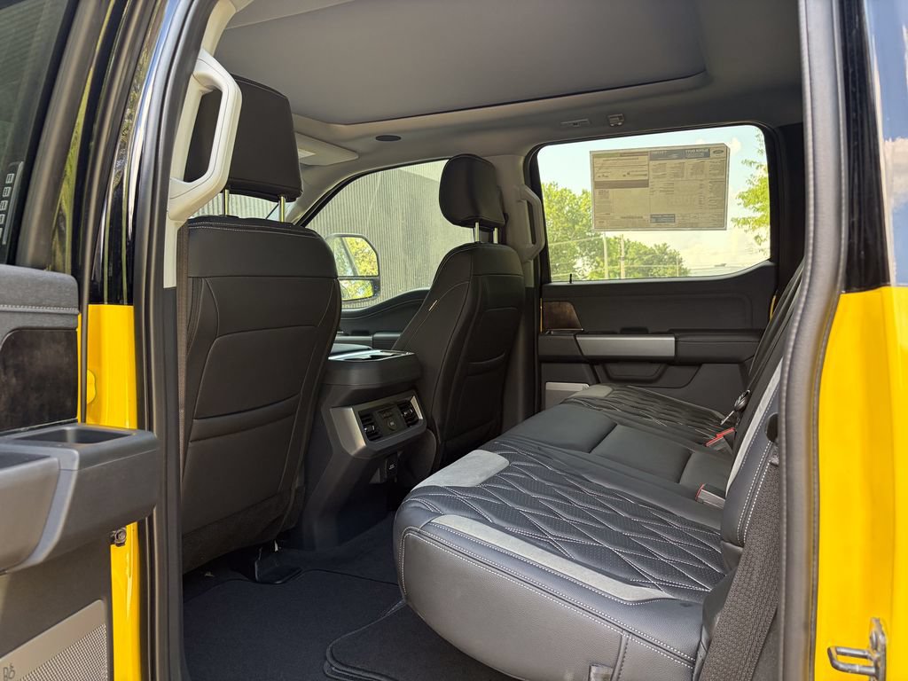New 2026 Ford F250 Lariat w/ Black Appearance Package AWD/4WD image 19
