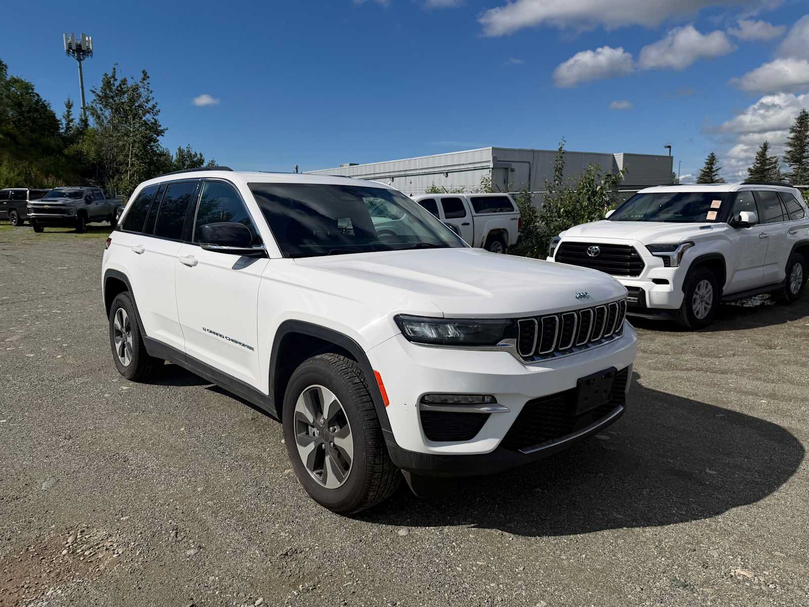 Used 2024 Jeep Grand Cherokee Limited 4xe AWD/4WD image 5