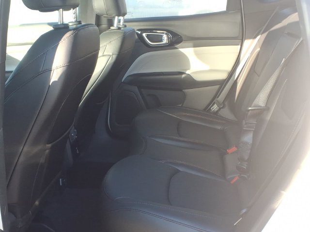 Certified 2024 Jeep Compass Limited w/ Elite Group AWD/4WD image 13