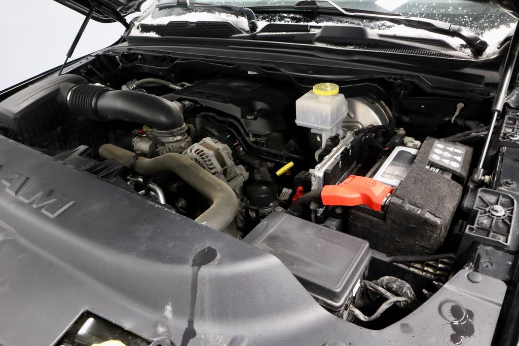 Used 2021 RAM 1500 Laramie w/ Sport Appearance Package image 16