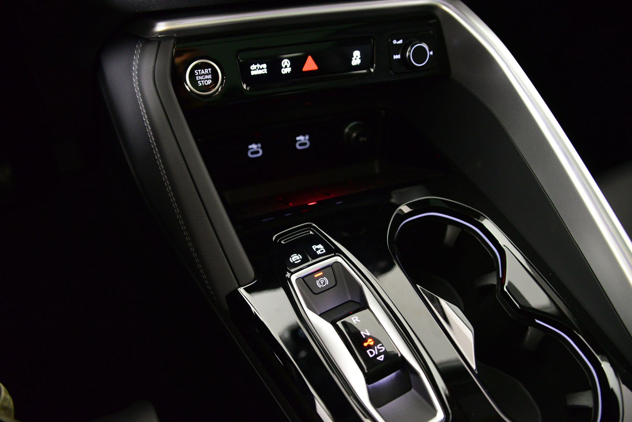 New 2025 Audi Q5 Premium AWD/4WD image 22