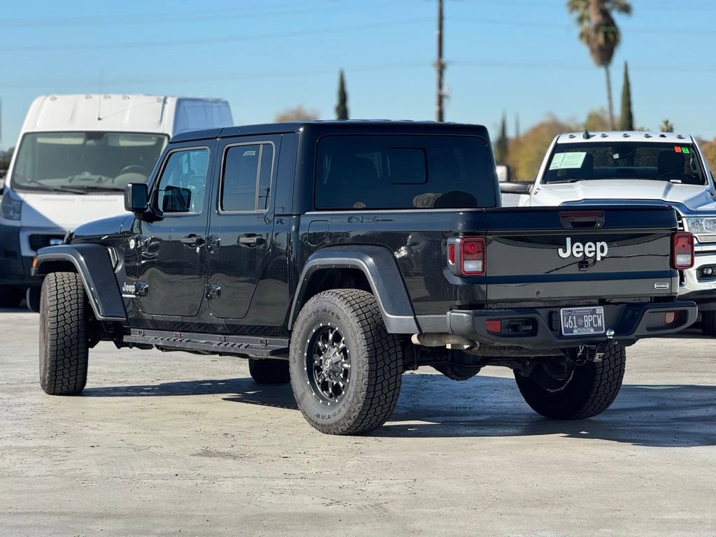 Used 2023 Jeep Gladiator Overland w/ Popular Equipment Package image 2