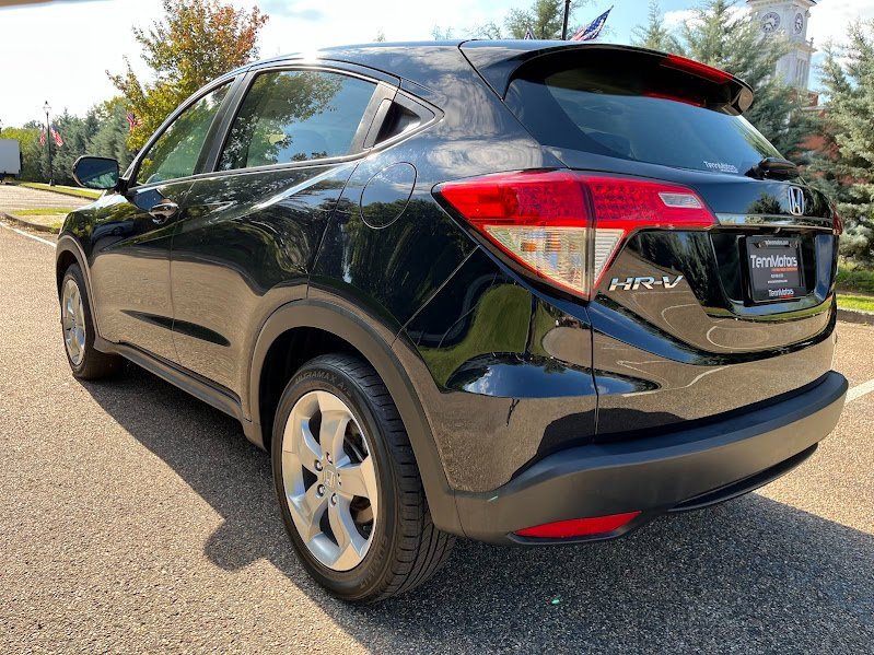 Used 2019 Honda HR-V LX image 34