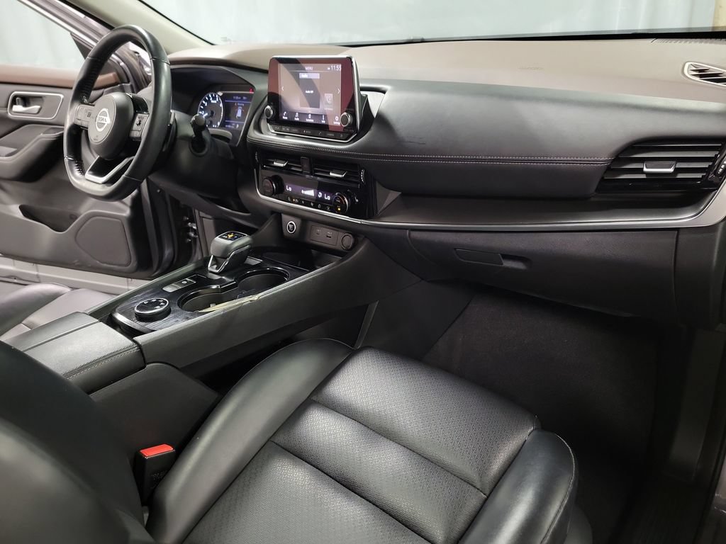Used 2021 Nissan Rogue SV w/ Premium Package AWD/4WD image 35