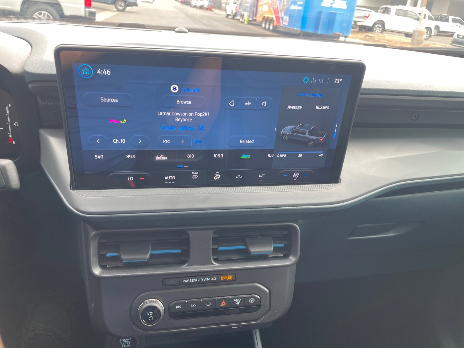 Certified 2025 Ford Maverick Lobo AWD/4WD image 22