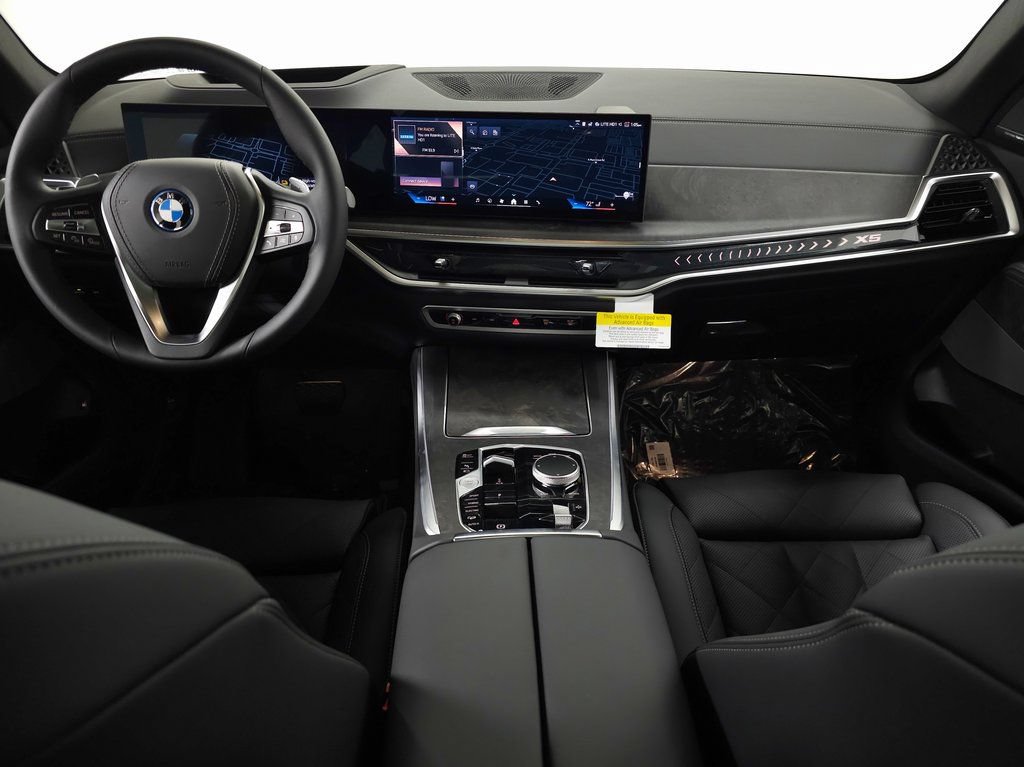 Used 2026 BMW X5 xDrive50e w/ Climate Comfort Package AWD/4WD image 14