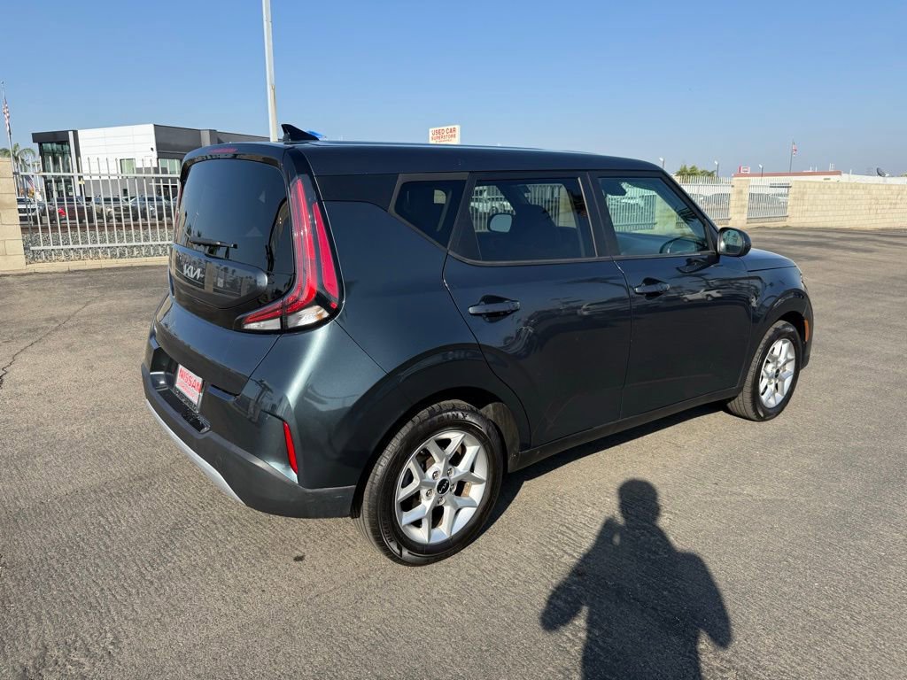Used 2023 Kia Soul LX w/ Option Group 015 image 6