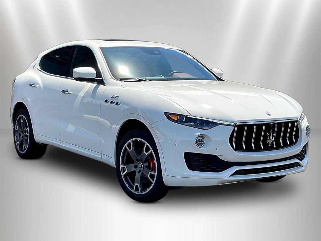 Used 2023 Maserati Levante GT AWD/4WD image 3