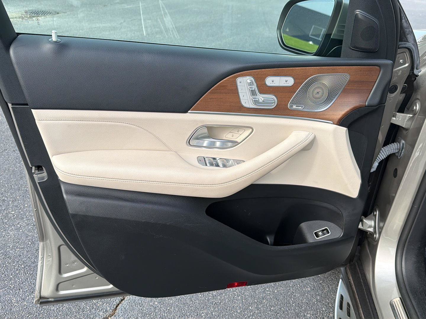 Used 2022 Mercedes-Benz GLE 350 image 16