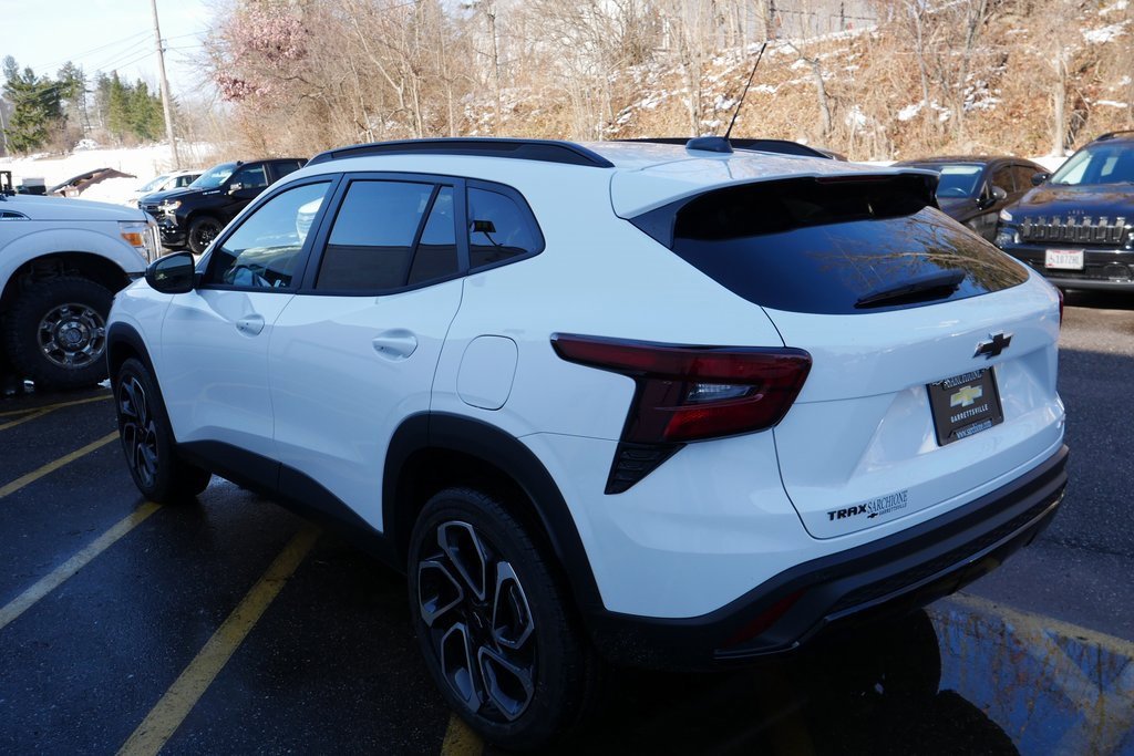 New 2026 Chevrolet Trax RS image 5