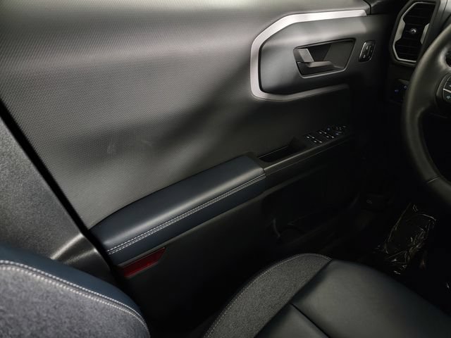 Certified 2023 Ford Bronco Sport Outer Banks AWD/4WD image 30