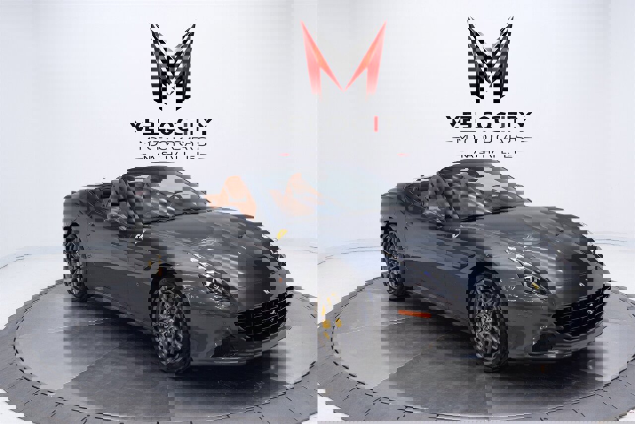 Used 2017 Ferrari California T image 17