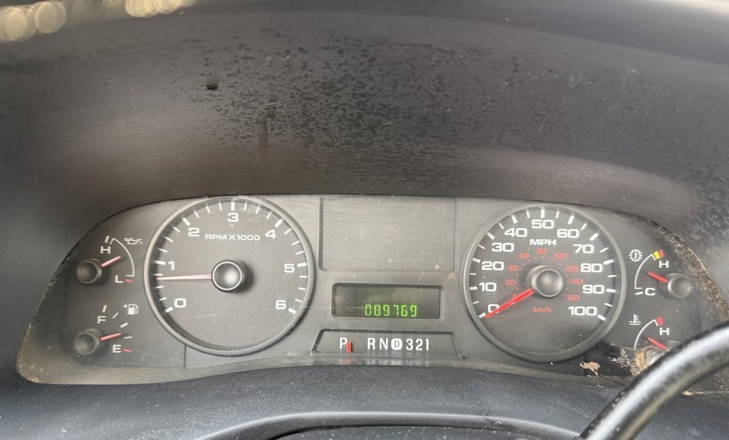 Used 2005 Ford F250 XL image 34