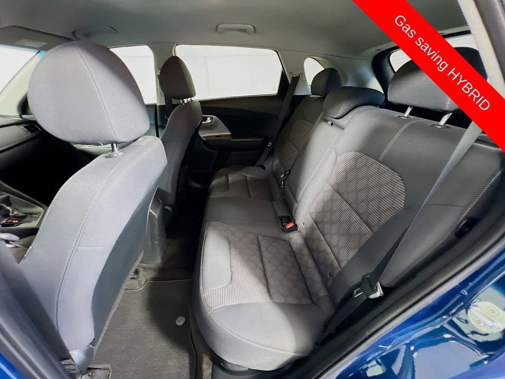 Used 2017 Kia Niro LX image 22