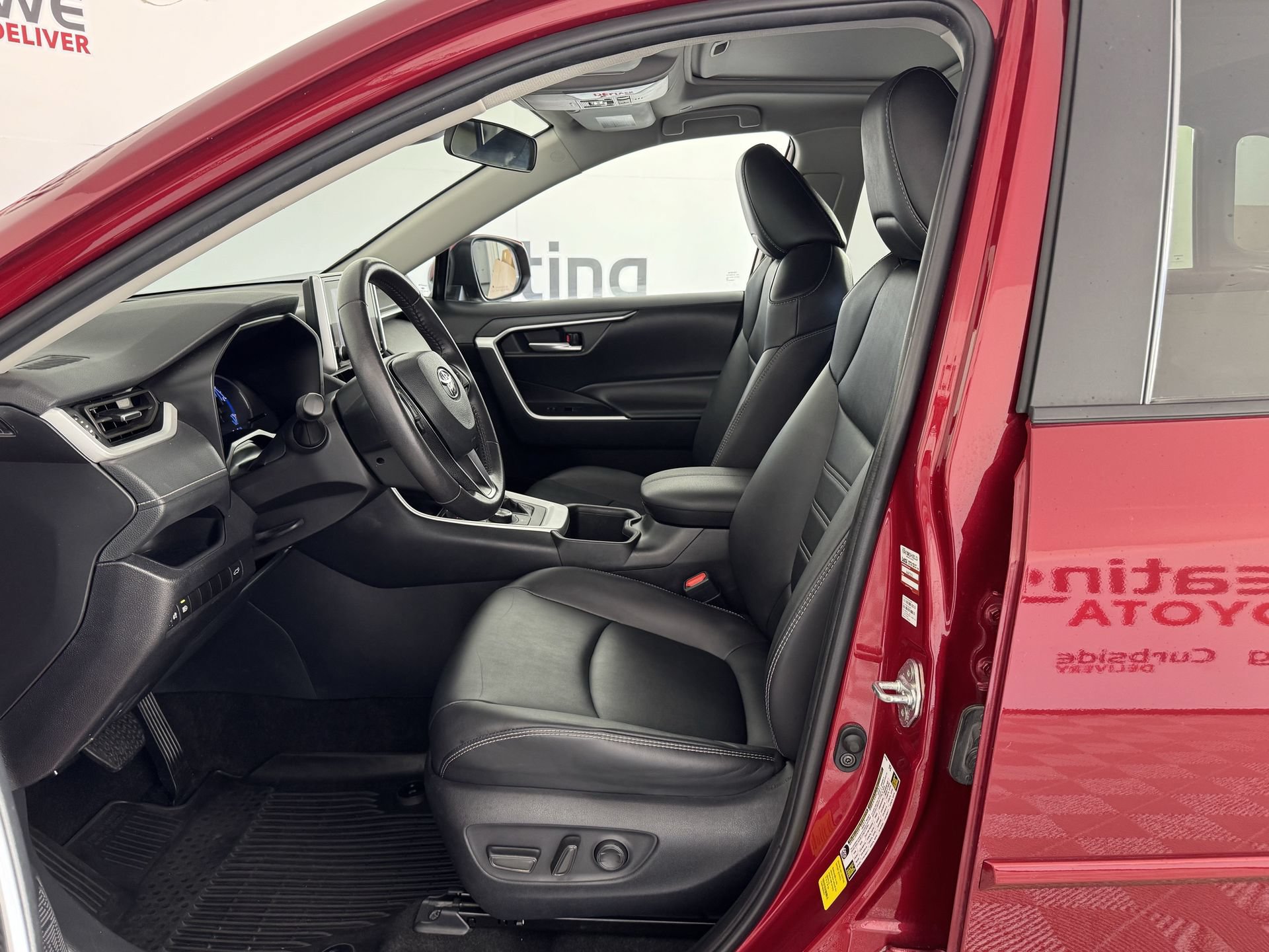 Certified 2024 Toyota RAV4 XLE Premium AWD/4WD image 16