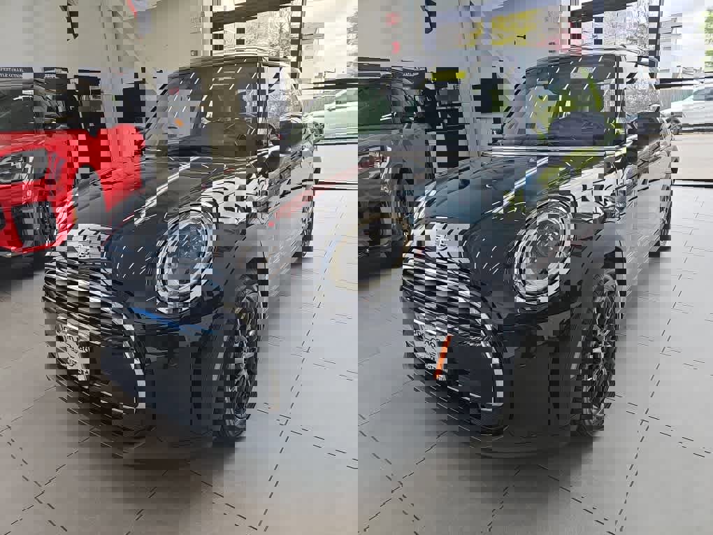 Certified 2023 MINI Cooper 2-Door Hardtop image 1