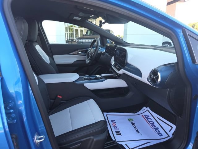 Used 2024 Chevrolet Equinox EV LT FWD image 56