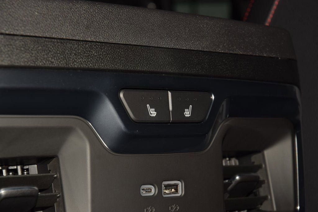 New 2026 Chevrolet Silverado 3500 High Country w/ High Country Premium Package AWD/4WD image 48