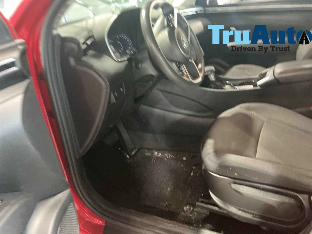 Used 2023 Hyundai Tucson SE FWD image 5